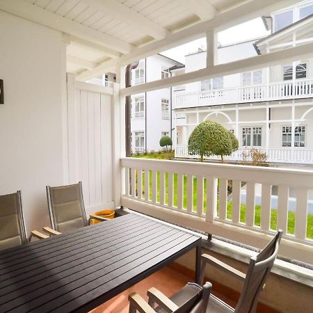 Strandvillen Binz - Ferienwohnung Mit 2 Schlafzimmern Und Balkon Ah-563 Luaran gambar