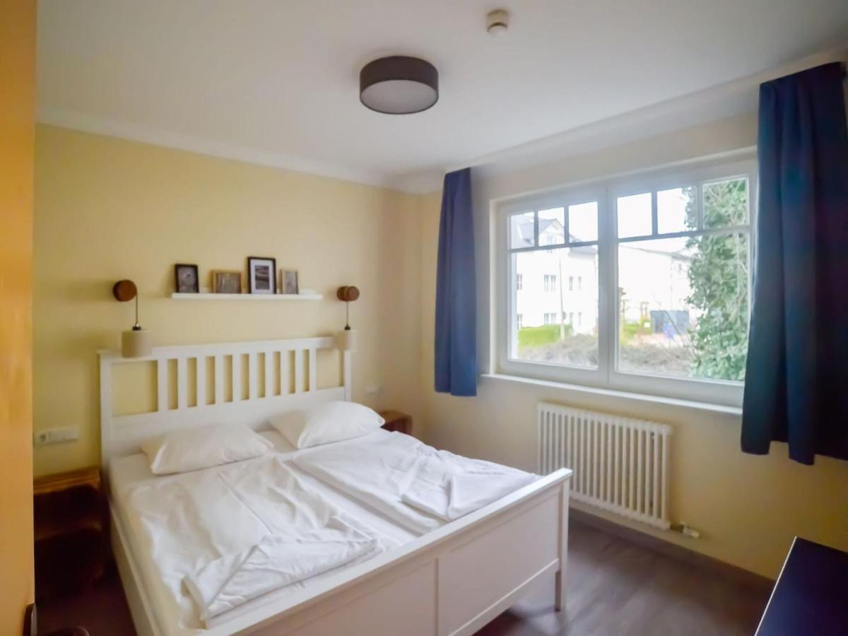 Strandvillen Binz - Ferienwohnung Mit 2 Schlafzimmern Und Balkon Ah-563 Luaran gambar