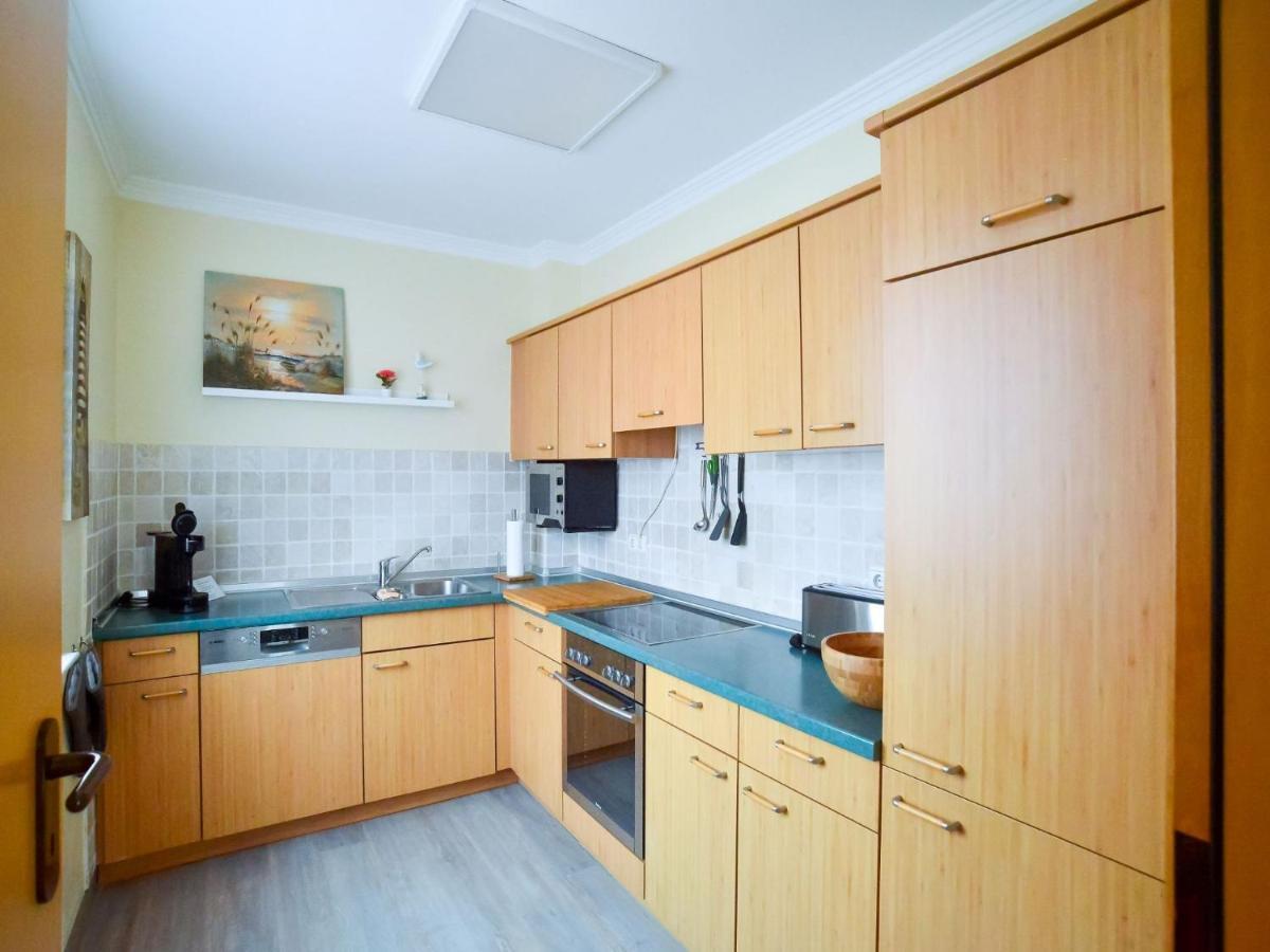 Strandvillen Binz - Ferienwohnung Mit 2 Schlafzimmern Und Balkon Ah-563 Luaran gambar